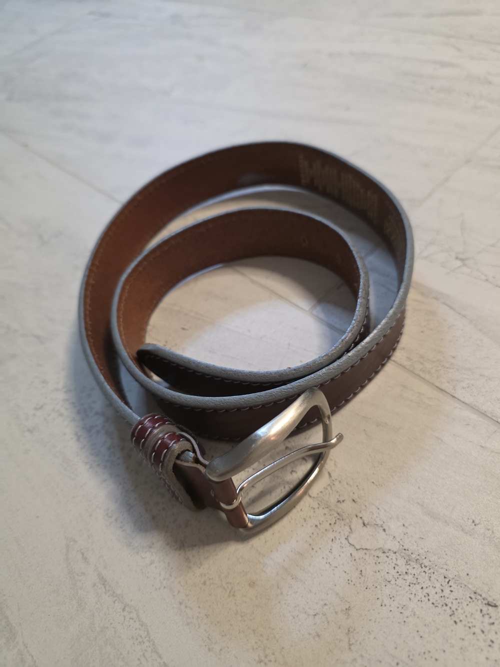 Peruzzi Italian Leather Women’s Belt in Brown with Blue Edging